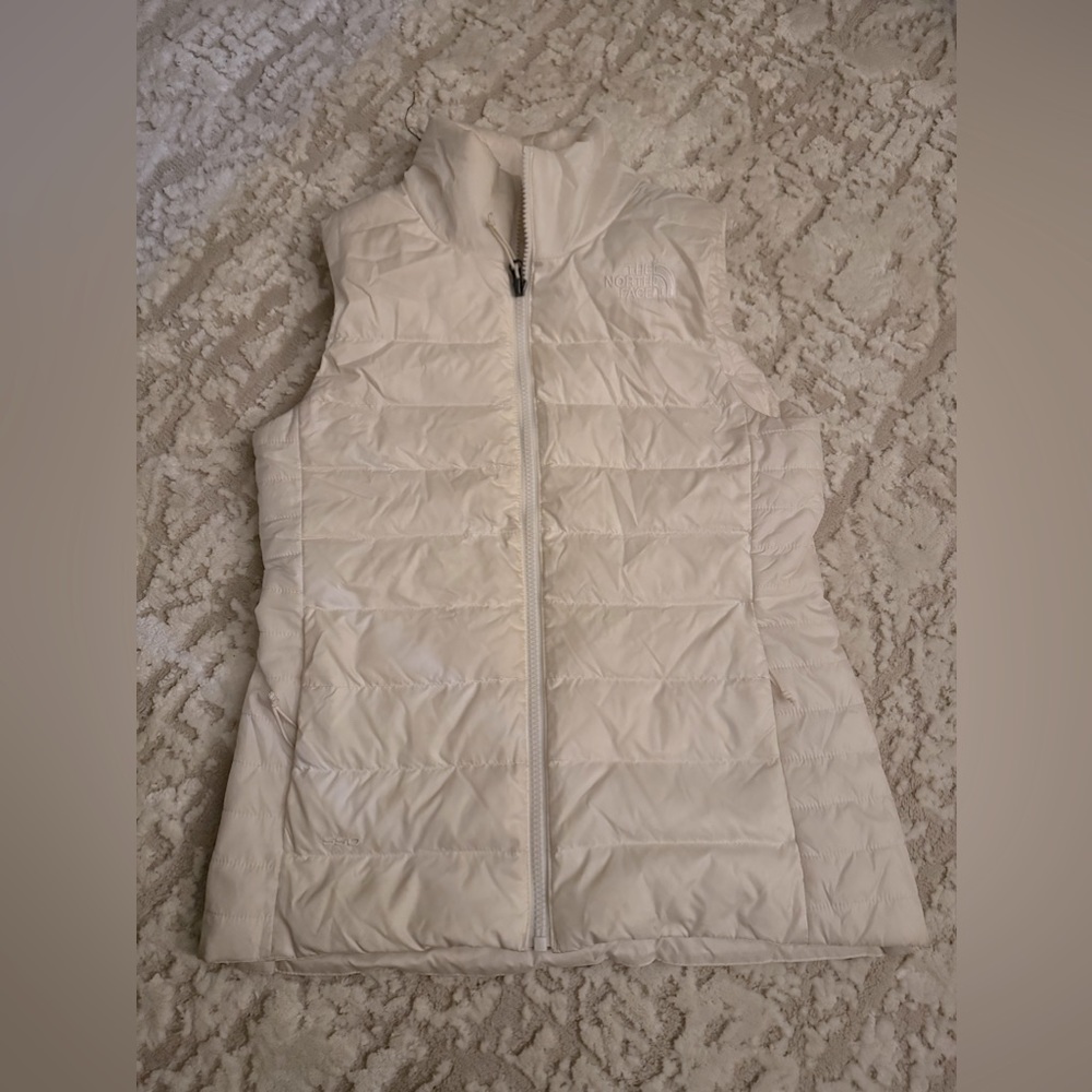white north face vest